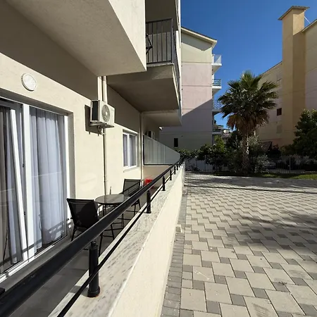 Almare Golem (Tirana)