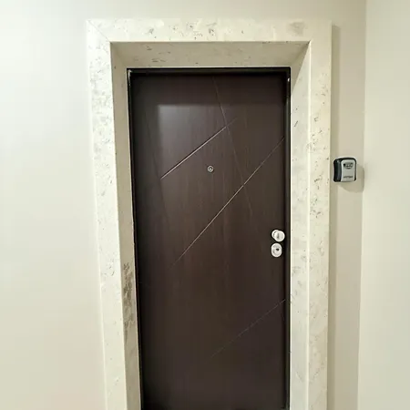 Almare Aparthotel 4*